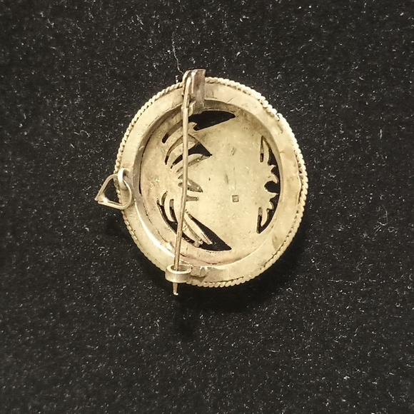 Vintage Sterling Old Egyptian Cut Work Sphinx  Brooch/Pendant - Picture 2 of 3